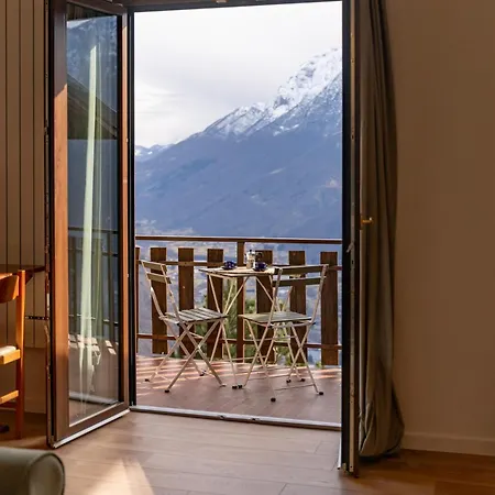 Under The Big Bench #223 Lejlighed *