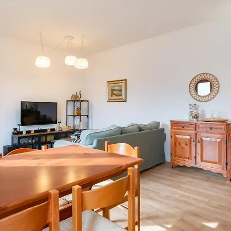 Under The Big Bench #223 Lejlighed